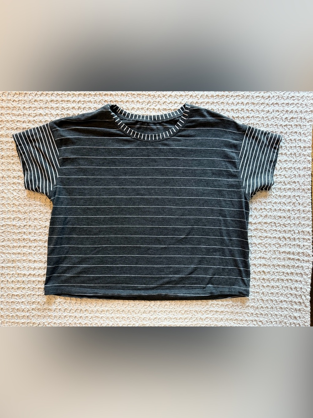 Lululemon Striped Boxy Short Sleeve Tee Charcoal Size 6